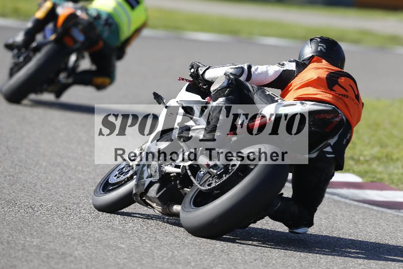 /56 02.10.2025 Speer Raing ADR/Gruppe rot/backside